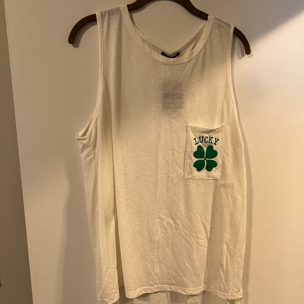 St Patrick’s day tank from Pitaya. New with tags